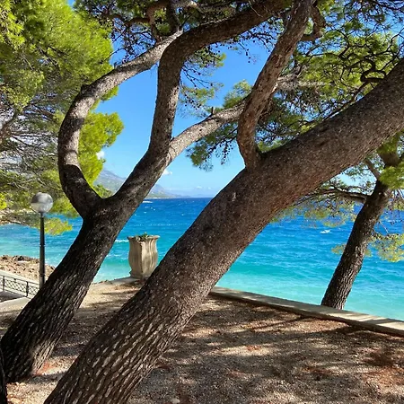 In Ruza Beachfront Elegance On Europes * بريلا